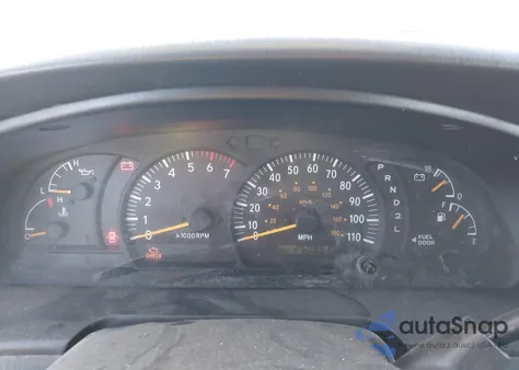 2004 Toyota Tundra Sr5 V8 z USA, uszkodzony, nr VIN 5TBET34184S452047